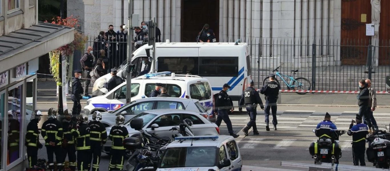 Νίκαια: Ο μακελάρης έφτασε με το τρένο στην πόλη και άλλαξε ρούχα πριν από την επίθεση (βίντεο)